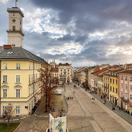 на площі ринок 3 Apartmán *