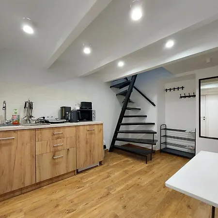 Appartement на площі ринок 3 *